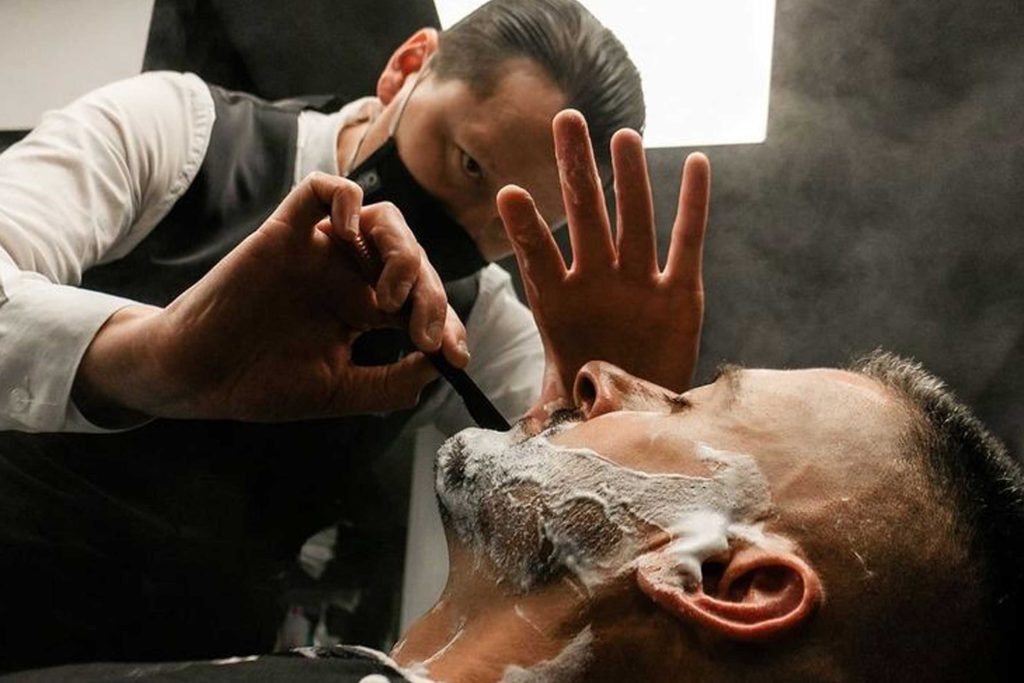معایب شغل آرایشگری مردانه